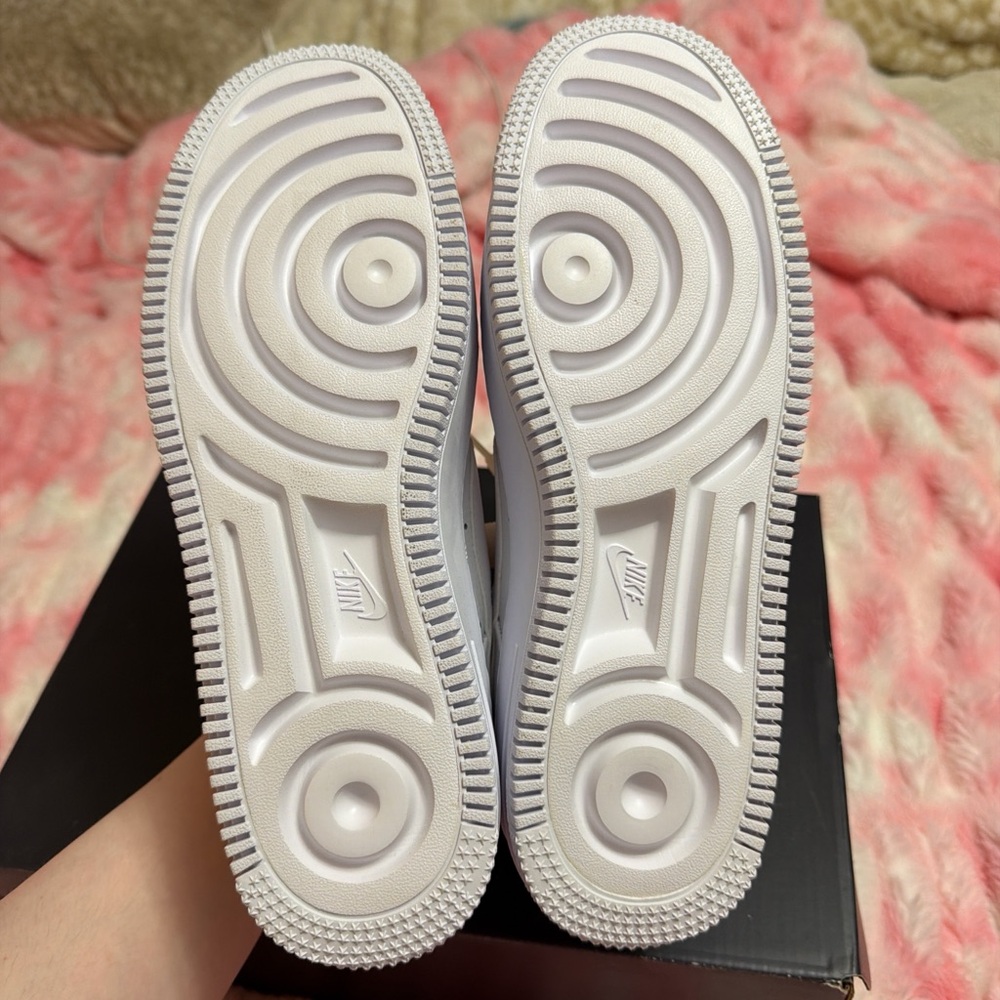 Nike Air Force 1 '07 Women's Shoes - Picture 3 of 12
